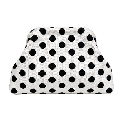 Knitty – The Snap-Shut Makeup Bag