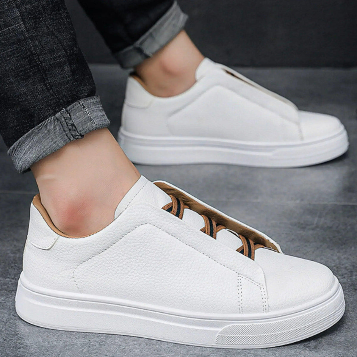 Ezra Leather Sneakers